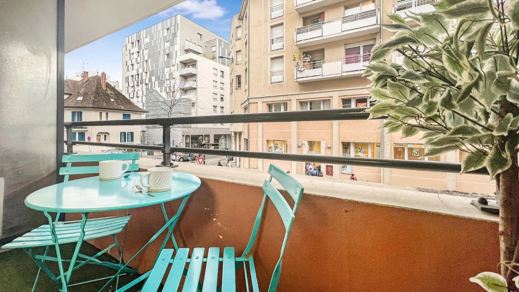 Homey Wild - Proche Gare Et Tram - Proche Centre - Balcon Prive - Parking Prive - Wifi Gratuit อานมาส ภายนอก รูปภาพ